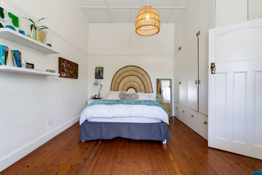 3 Bedroom Property for Sale in Vredehoek Western Cape